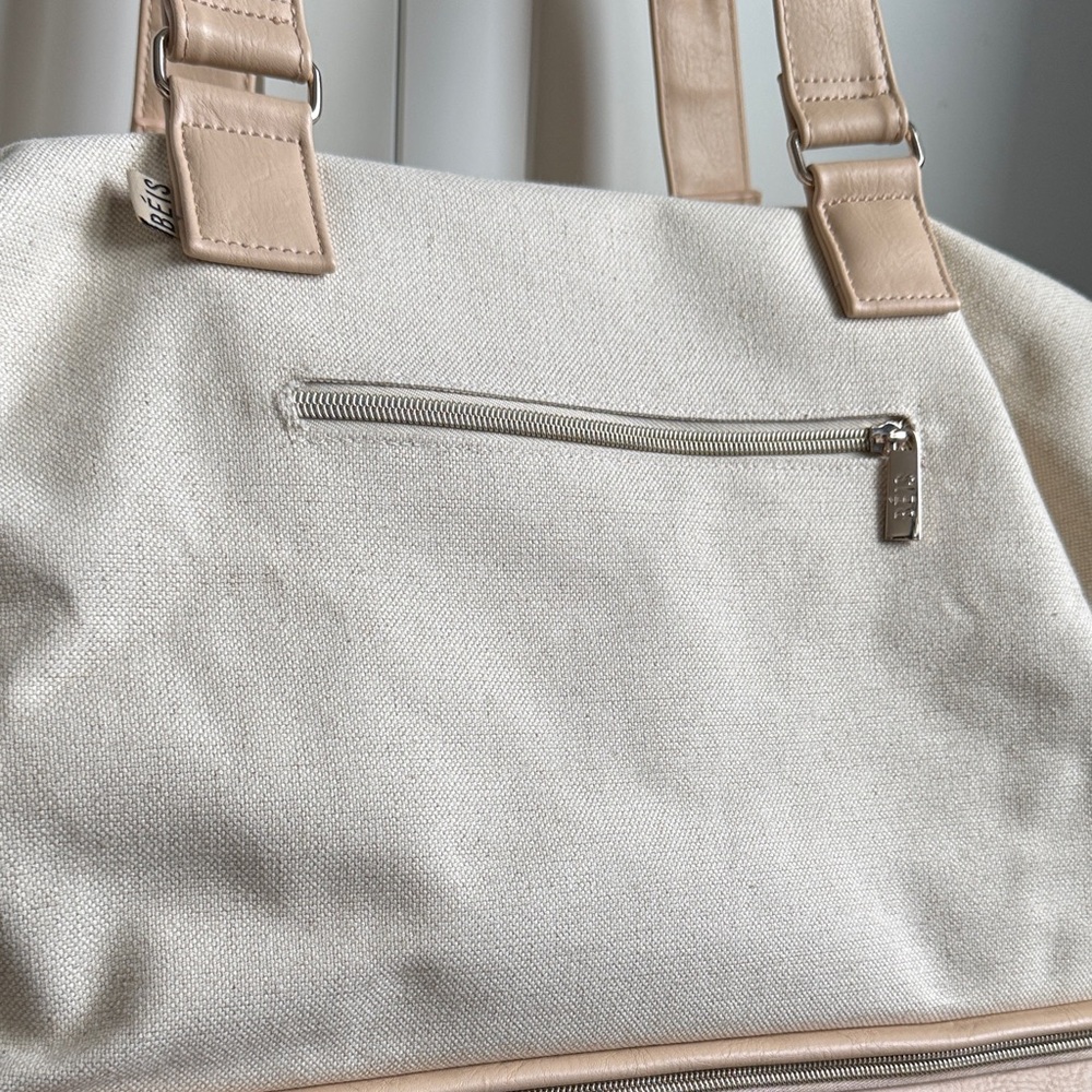 Beis Weekender Bag - image 5